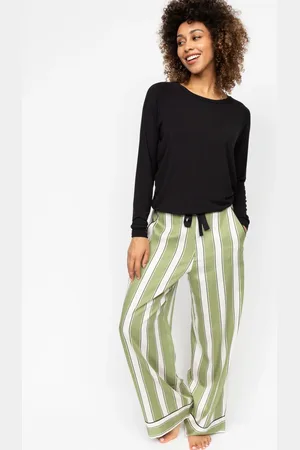 Cyberjammies Green Slouch Jersey Top and Printed Bottoms Pyjamas Set AU 16