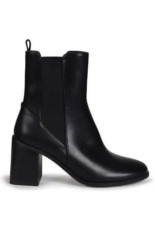 Linzi Black Asher Classic Heeled Chelsea Boots AU 8 (EU 39)