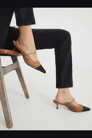 River Island Toe Cap Court Shoes AU 6 (EU 37)