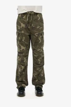 Superdry Green Camo Lightweight Beach Cargo Trousers 28W x 31L (UK 28 R)
