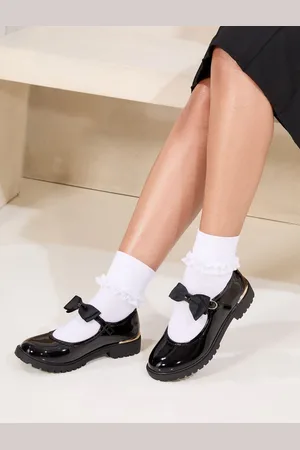 Lipsy London Standard Fit (F) Metal Clip Patent Bow Strap School Shoes AU 4 (EU 37)