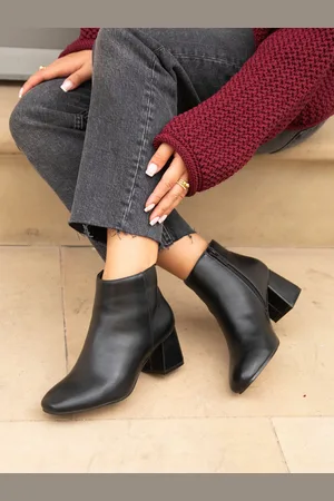 Linzi Black Verse Block Heeled Ankle Boots AU 6 (EU 37)