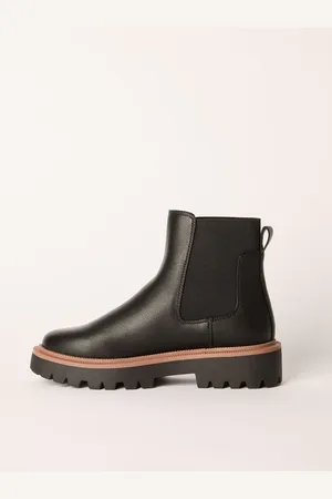 Friends Like These Black Contrast Faux Leather Chunky Flat Chelsea Boots AU 8 (EU 39)