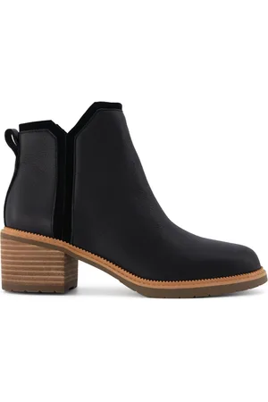 TOMS Hailey Black Boots in Water Resistant Leather AU 8 (EU 38.5)