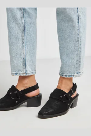 Simply Be Western Detailed Shoes In Wide Fit AU 9 (EU 40)
