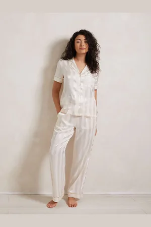 Chelsea Peers White Satin Jacquard Stripe Long Pyjama Set AU 8