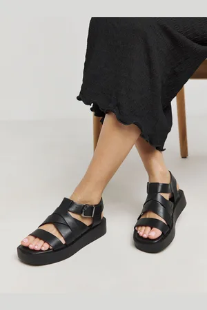Simply Be Black Extra Wide Fit Chunky Buckle Fisherman Sandals In Wide Fit AU 7 (EU 38)