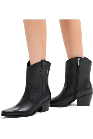 Carvela Maven Black Boots AU 8 (EU 39)
