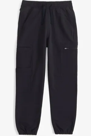 Abercrombie & Fitch Logo Joggers 15