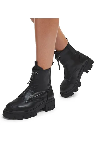 Carvela Explorer Zip Black Boots AU 7 (EU 38)