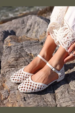 Linzi Suki Handwoven Low Block Court Heels AU 10 (EU 41)