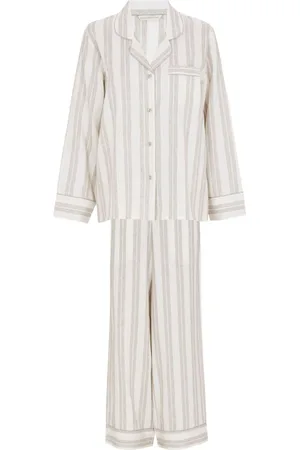 Cyberjammies Natural Edit Pyjamas Set 16