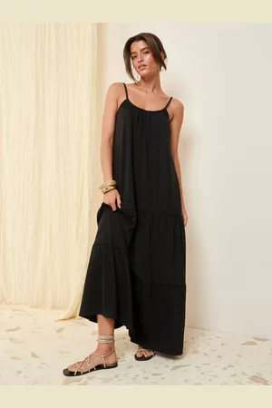 Friends Like These Petite Plaited Strappy Maxi Sun Dress 12