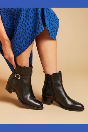 JONES BOOTMAKER Kyra Leather Black Boots AU 10 (EU 41)