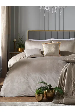 Laurence Llewelyn-Bowen Natural Montrose Velvet Duvet Cover Set King