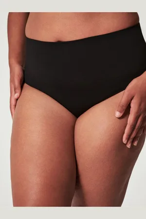 Spanx Shape Extra Ordinary Thong XL