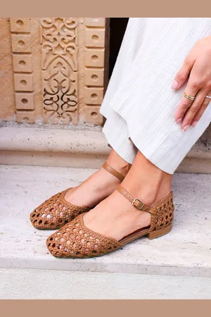 Linzi Suki Handwoven Low Block Court Heels AU 8 (EU 39)