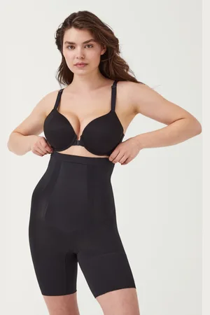 Spanx Sculpt On Core High-Waisted Mid-Thigh Shorts S