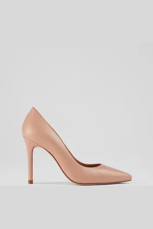 LK Bennett Fern Suede Pointed Toe Courts AU 7 (EU 38)