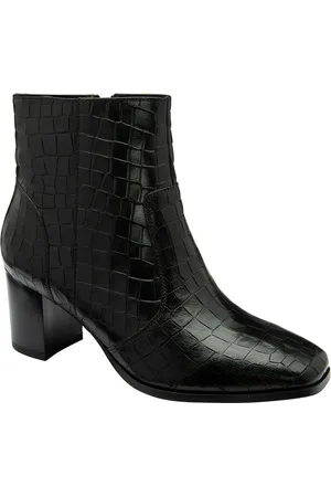 Ravel Black Leather Heeled Ankle Boots AU 7 (EU 38)