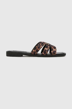 Schuh Trisha Flat Mule Black Sandals AU 6 (EU 37)
