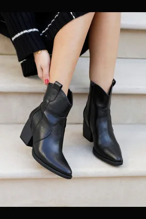 Linzi Black Jessie Faux Suede Western Ankle Boots AU 6 (EU 37)