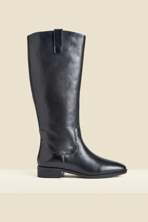 Sosandar Black Square Toe Flat Leather Boots AU 7 (EU 38)