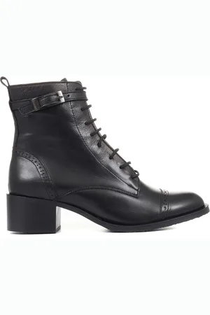 JONES BOOTMAKER Madie Heeled Leather Ankle Black Boots AU 9 (EU 40)