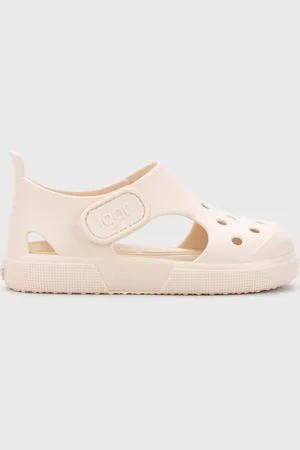 igor Surfi Sandals AU 8 (EU 25)