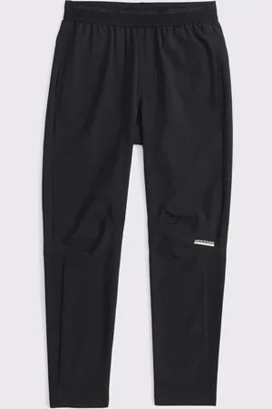 Abercrombie & Fitch Logo Tapered Joggers 13