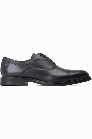 Base London Corbin Lace Up Brogue Shoes AU 9 (EU 43)