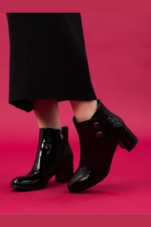 Lunar Tegan Black Ankle Boots AU 5 (EU 36)