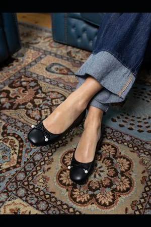 Novo Wide Fit Chioggia Low Heel Emeblished Bow Ballerina Shoes AU 6 (EU 37)