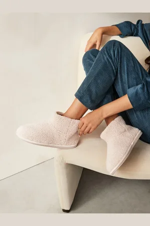 Next Cream Borg Boot Slippers AU 9 (EU 41)