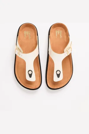 Friends Like These Gold Toe Thong Comfort Footbed Flat Sandals AU 6 (EU 37)