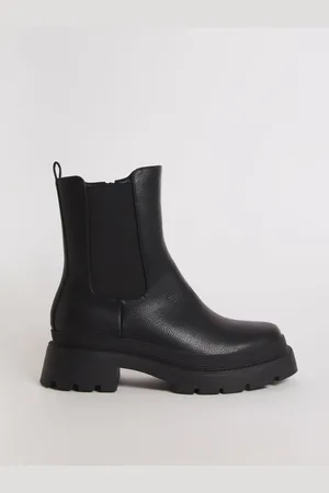 Simply Be Black Chunky Chelsea Ankle Boot In Wide Fit AU 6 (EU 37)
