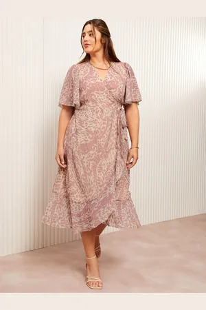 Friends Like These Curve Chiffon Mix Flutter Sleeve Wrap Dress AU 18
