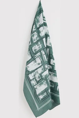Seasalt Cornwall Green May Garland Square Scarf One
