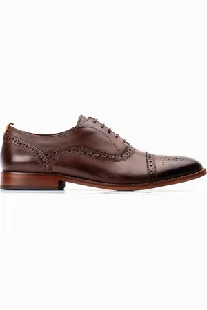 Base London Cast Lace-Up Brogue Shoes AU 7 (EU 41)