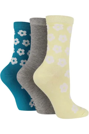 Wild Feet Yellow Bamboo Flower Crew Socks 3 Pack One