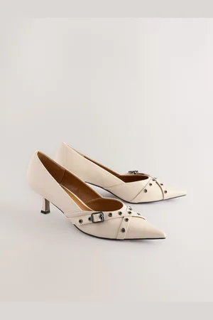 Next Standard Fit Forever Comfort Point Toe Eyelet Buckle Low Courts AU 7.5 (EU 38.5)