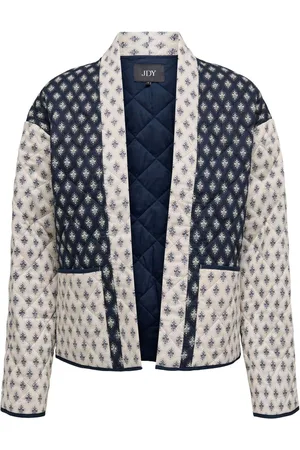 JDY White Quilted House Coat AU 6