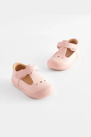 Next Standard Fit (F) Crawler T-Bar Shoes AU 2 (EU 18)