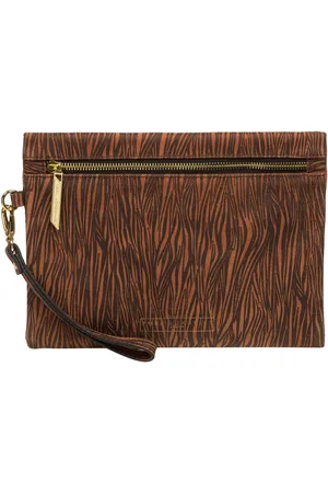 PURE LUXURIES LONDON Chalfont Leather Clutch Bag One
