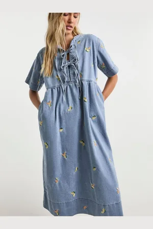 Simply Be Fruit Embroidered Tie Front Midaxi Denim Dress 26