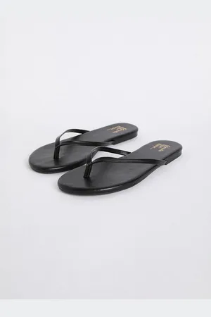 Friends Like These Black Standard Fit Toe Thong Faux Leather Flip Flops AU 7 (EU 38)