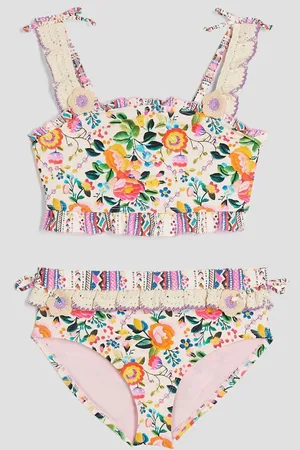 River Island Cream Girls Crochet Bikini 146152cm