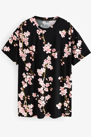 Bath & Body Works Black Japanese Cherry Blossom Night T-Shirt AU 36 Regular
