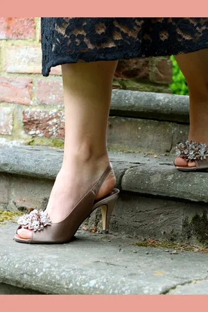 Lunar Sabrina Satin Slingback Court Shoes AU 7 (EU 38)