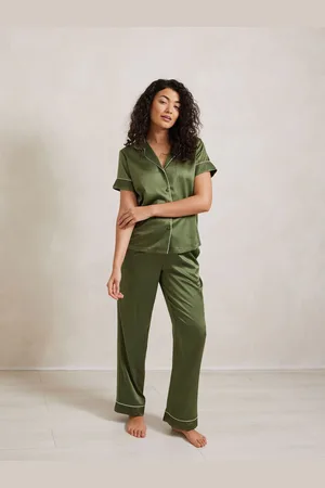 Chelsea Peers Green Satin Lace Trim Short Sleeve Long Pyjama Set AU 10